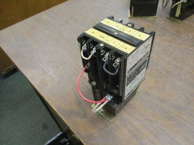 Westinghouse Control Relay w/ 4-Pole Adder ARD4L 24VDC Coil 600VDC Used