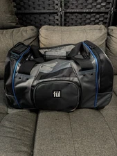 FUL Rolling Duffle 22”x12”x12” Carry On Gym Bag 2 Wheel Rolling Telescope Handle