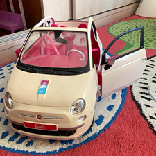Barbie Cabrio Auto Puppenfahrzeug mit &ouml;ffnenden T&uuml;ren, Beige/Rosa/Wei&szlig;