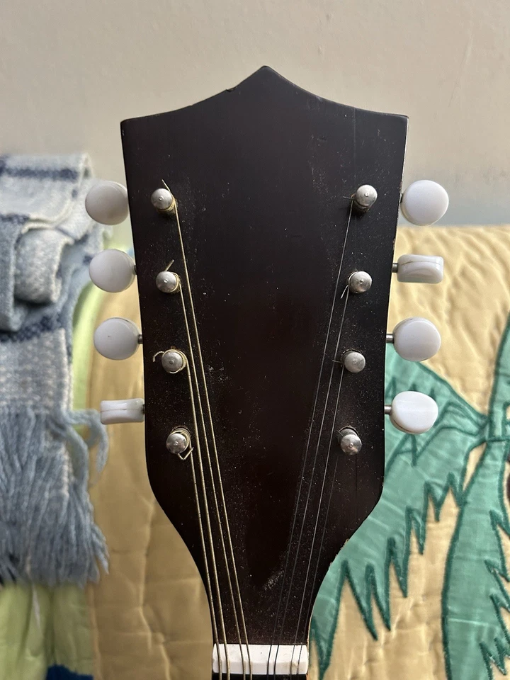 ***HARMONY, KAY ELECTRIC MANDOLIN 1960s PLAYS NICE*** - Image 4 of 4