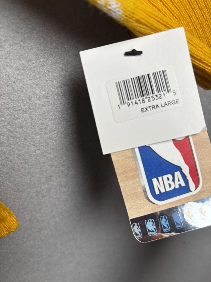 Suéter de Los Angeles Lakers para mujer XL NBA baloncesto cuello en V suéter Fair Isle Foto 2 de 4