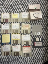 Apple TEN DISKS 3.5" Box w/ Vintage Mac Floppy Lot 1984–85