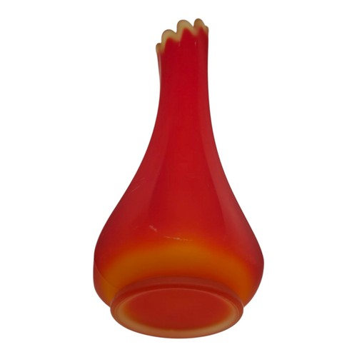 Vintage LE Smith Amberina Nubby Swung Glass Vase - Picture 14 of 15