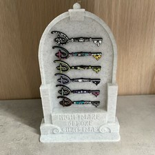 PrintNovex Display Stand for 6 Disney Key Pins -Theme Nightmare Before Christmas