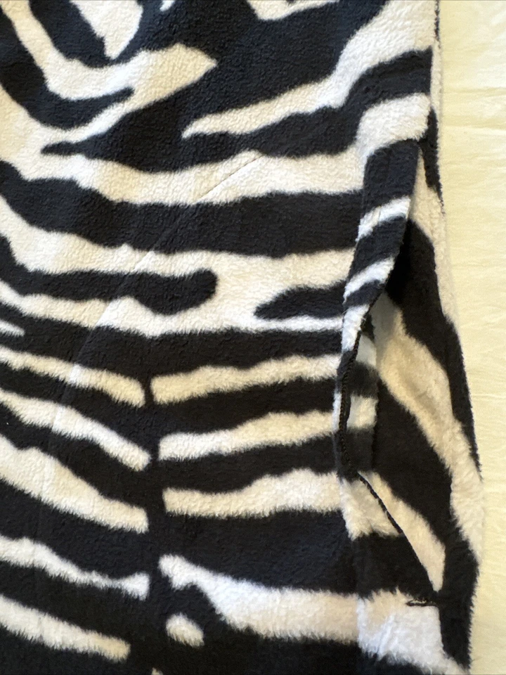 Пижама Nick & Nora зебра цельная флисовая лаунж мягкая на молнии СРЕДНЯЯ - Изображение 4 из 4