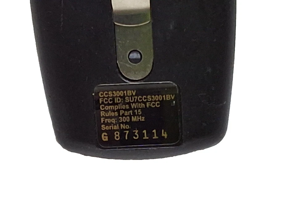 Stinger single button garage door and gate remote opener 300 megahertz - Image 3 of 4