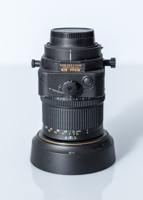 Nikon PC-E Micro NIKKOR 45mm f/2.8 ED Lens Tilt-Shift - Great lens