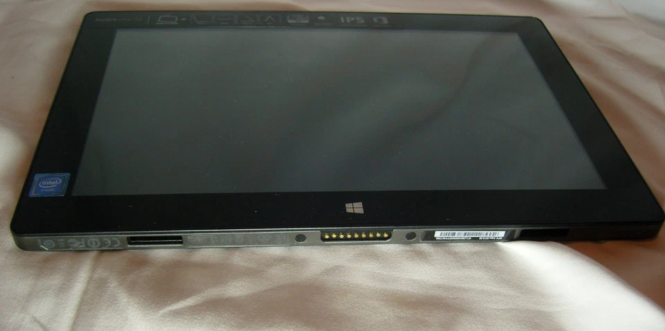 ACER Switch One 10 SW1-011 W11 32GB 2GB Bluetooth Touchscreen Tablet - Image 4 of 4