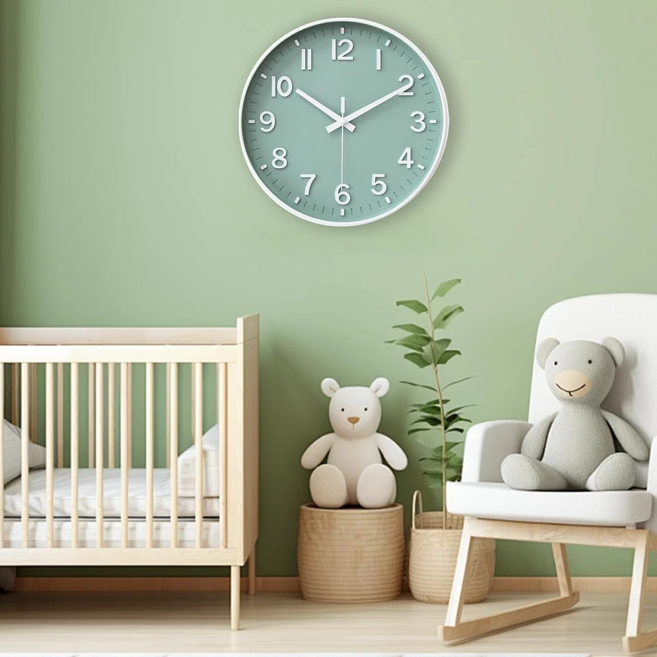 20cm grüne Wanduhr: Lautlos und funktionell für Klassenzimmer und Wohnzimmer - Bild 4 von 4