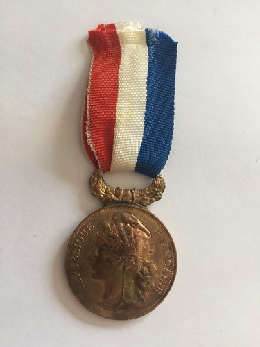 Médaille - Société d'Encouragement au Bien