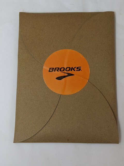 brooks shoes shoelaces
