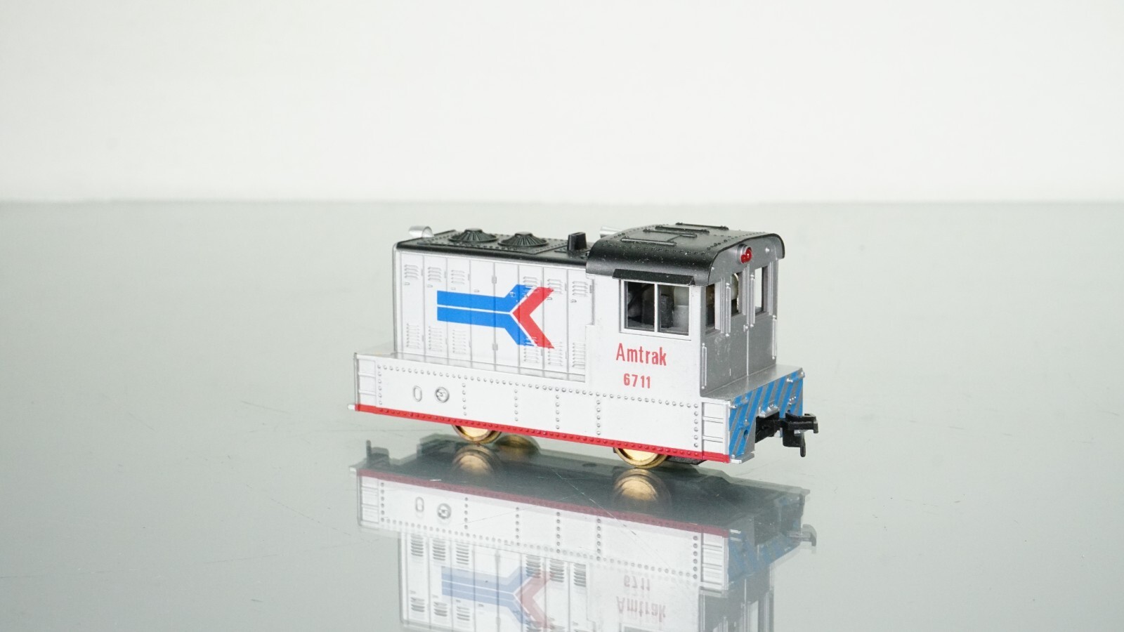 Picture 4 of 7
