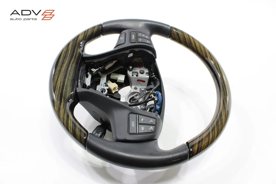 Volante Lexus LS460 LS600H 2015-2017 con interruptor OEM Foto 2 de 4