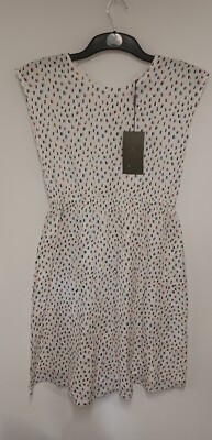 Creamie Dress Size S White Retro Summer Chic Elegant City Office 
