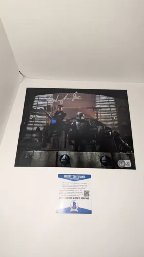 Ming Na Wen Autographed Photo as Fennec Shand with Boba Fett on Throne Beckett