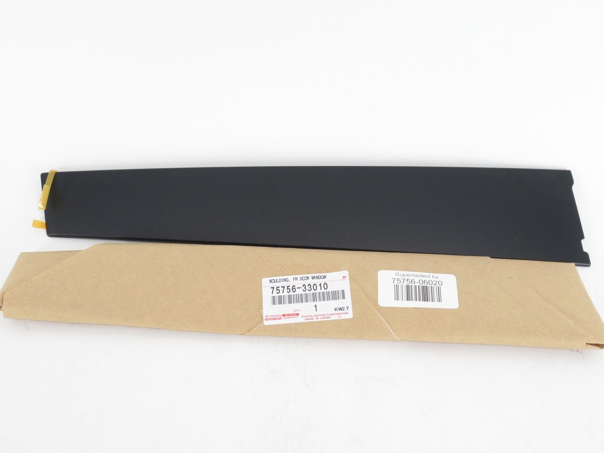 めい　0605 Genuine OEM Toyota 75756-06020 Window Molding Driver Left Front