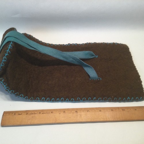 Wine Bottle Gift Bag 100% Wool Teal Velvet Ribbon Stitching Eco Friendly Re-Use - Picture 3 of 4