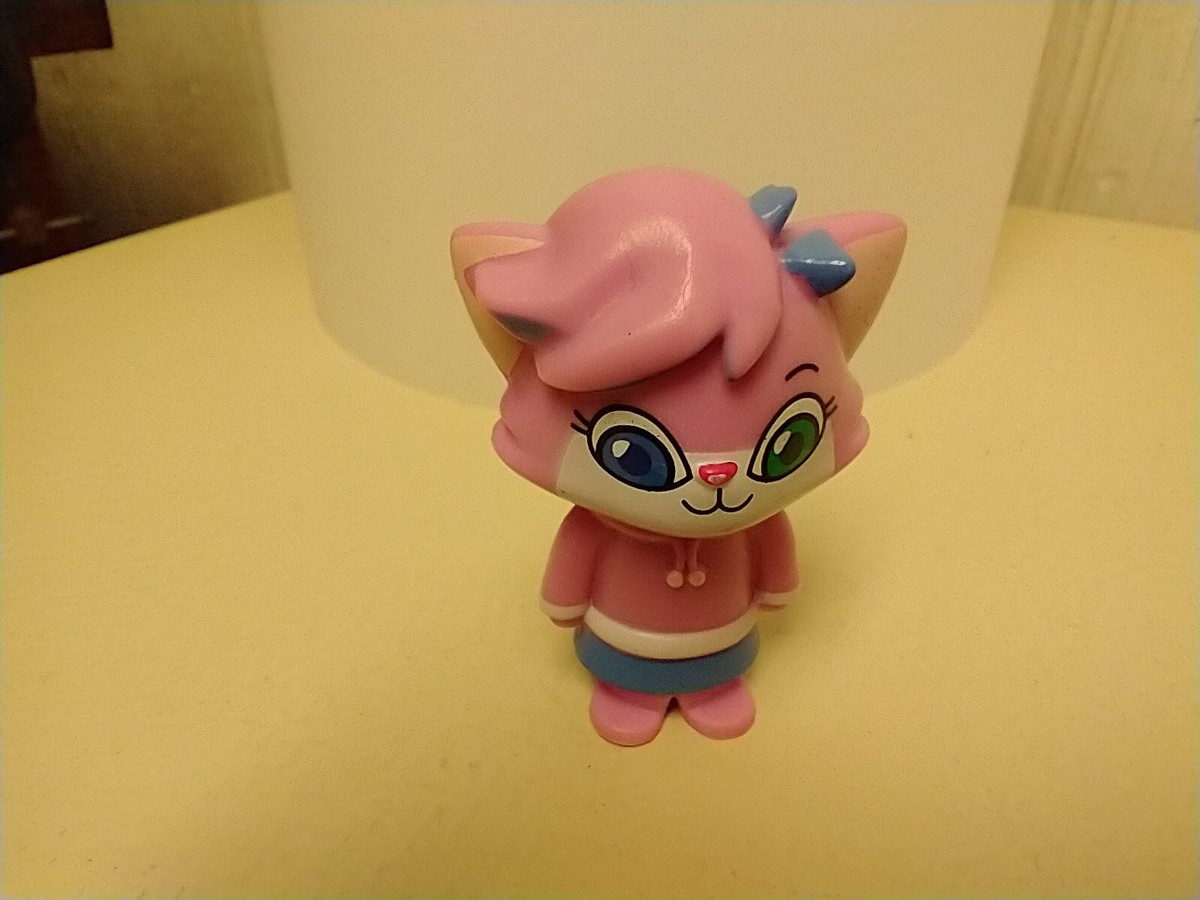 RYAN'S WORLD ALPHA LEXA PINK CAT 2” FIGURE BONKERS (MF518) 4/8/23