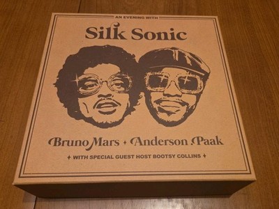 LIMITED AN EVENING WITH SILK SONIC - BOX SET - CREAM T Shirt XL