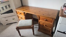 Pine Dressing Table.