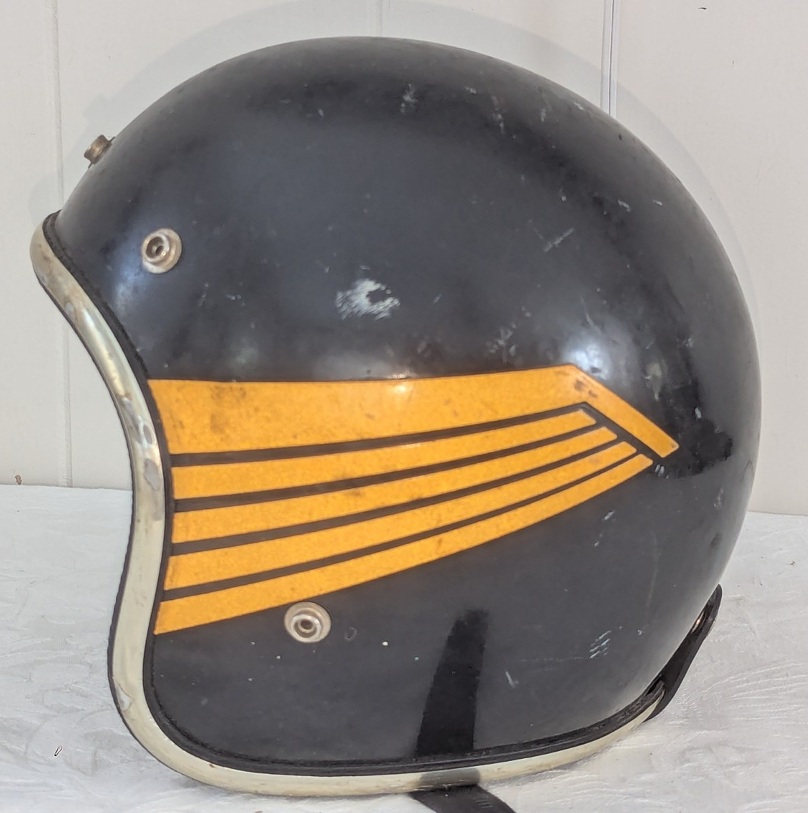 セキュリティ・セーフティ ARTHUR FULMER AF40 70s sizeM VTG 1970s ARTHUR FULMER AF40 SMALL MOTORCYLCE HELMET BLACK GOLD