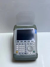 Rohde&Schwarz FSH3 100 kHz to 3 GHz Spectrum Analyzer 1145.5850.23 (For Parts)