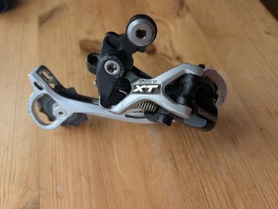 Shimano Deore XT RD-M772 9-speed Shadow Rear Derailleur / Mech - Image 1 of 4