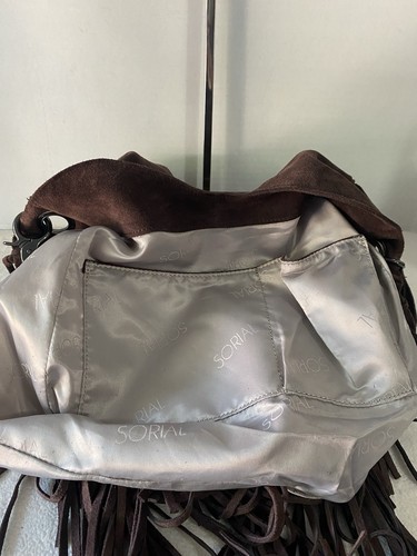 Borsa hobo Sorial pelle scamosciata frange tracolla chiusura con patta boho hippie western - Foto 16 di 18