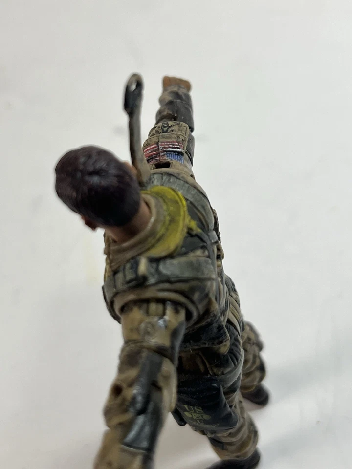 FIGURA DE ACCIÓN 2005 BBI Blue BoxToys Elite Force US Airborne Paracaidista LT Lucas Foto 4 de 4