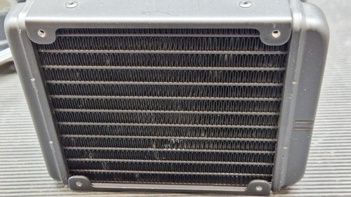 Asus ROG Strix Liquid CPU Cooler Black Edition Used Working - Afbeelding 8 van 8