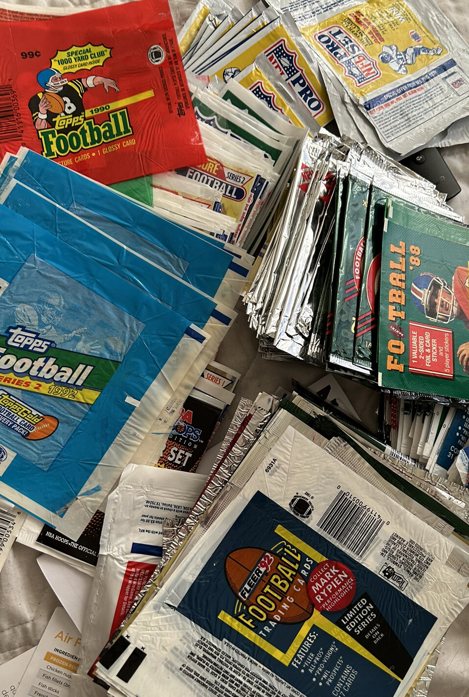 Vintage Football Bubblegum Trading Card Wrappers Over 600 Pieces 1970s