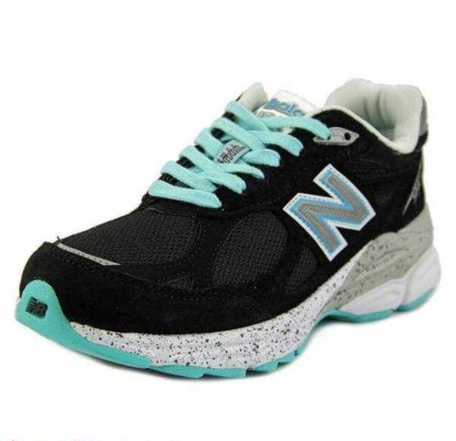 black reflective new balance 990
