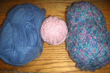 13 YARN MIXED LOT 1LB-8OZ MULTI COLORS SEE PICTS MOHAIR, COTTON, NYLON ,WOOL