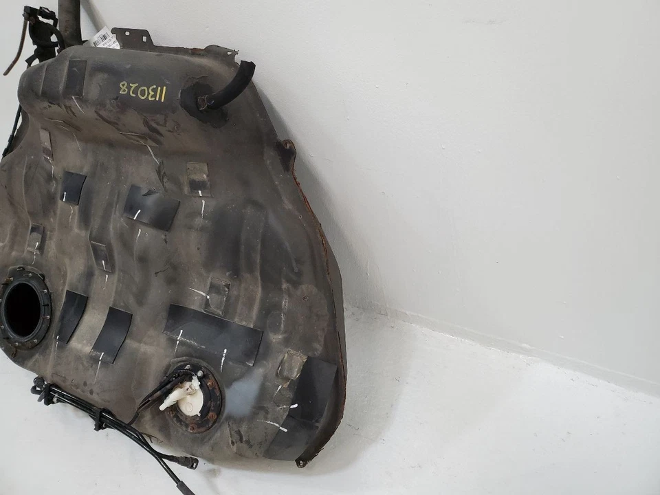 2010-2012 SUBARU LEGACY Fuel Tank Without Turbo 18 Gallon 42012AJ01A - Image 4 of 4