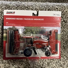 ERTL 1:64 Case IH WD2505 Windrower w/ RD165 Rotary Head & Sickle Bar Head NEW!