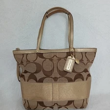 Coach Signature Jacquard Beige Gold Y2K Sholder Bag Purse