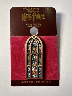 Universal Wizarding World of Harry Potter Mermaid Window Pin Limited Edition
