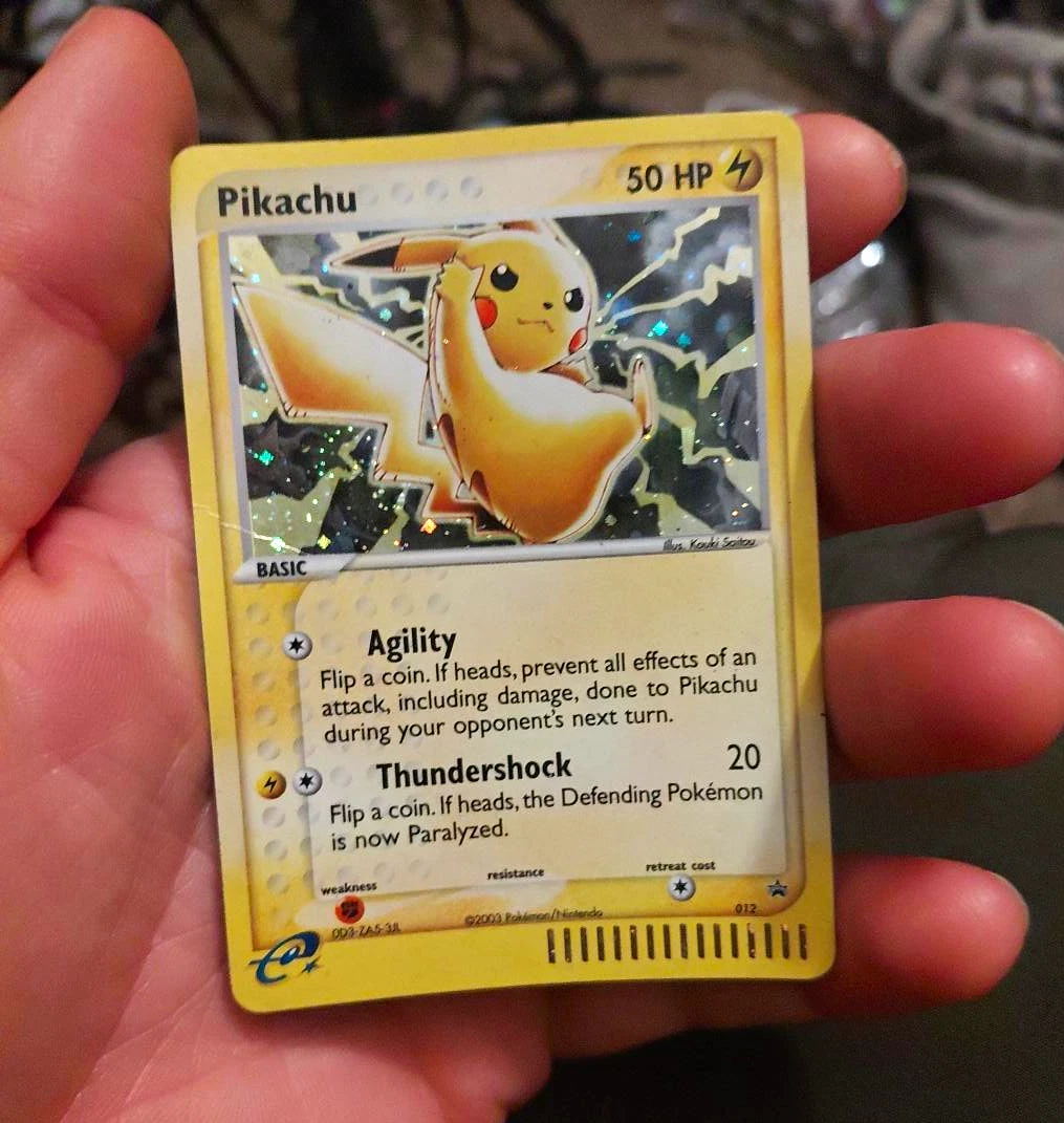 Pokémon Pikachu Pokémon TCG Expedition Base Set Individual