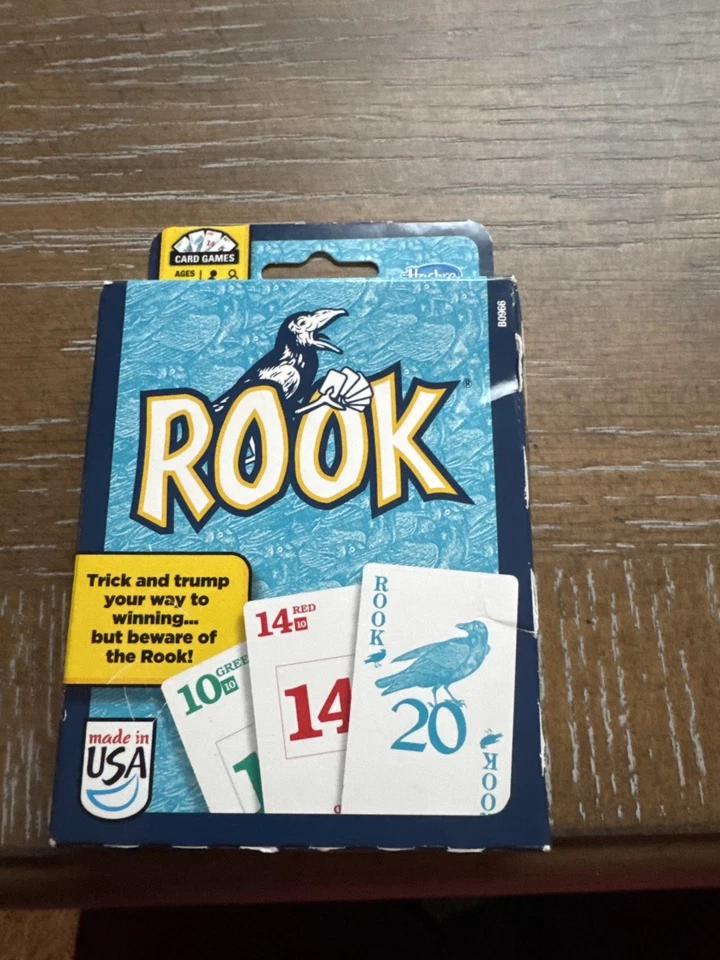 Juego de cartas Rook de Hasbro juego familiar de cartas sin abrir Foto 3 de 3