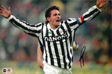 ROBERTO BAGGIO SIGNED 12x8 JUVENTUS ITALY LEGEND PHOTO (ACG CERT AG17158)