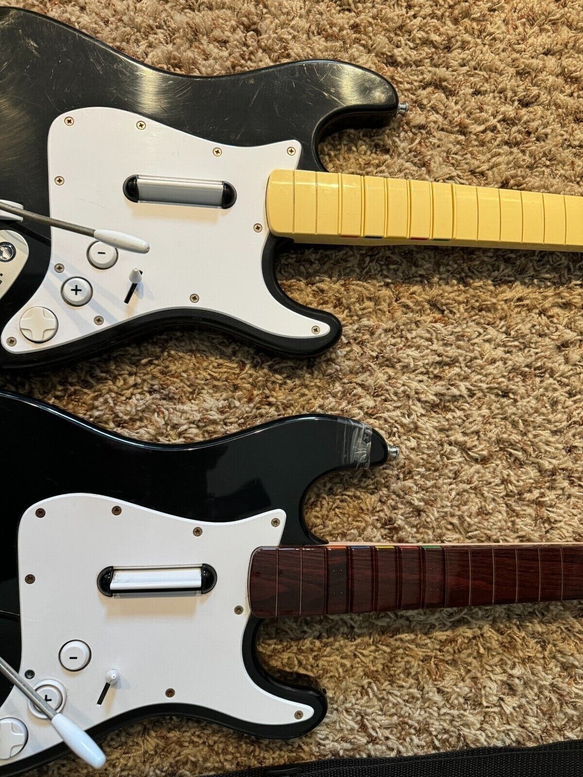 Wii Rock Band Instruments Drum set 19092 Guitars 19091, NWGTS2