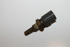 1999 - 2007 Suzuki Hayabusa GSXR 1300 Cylinder Head Water Temperature Sensor