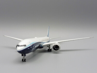 Boeing 777-9 House Colours 1/400 JC Wings LH4161 777 Unfolded