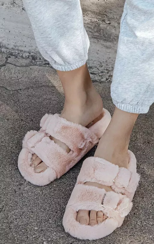 amme form Villain STEVE MADDEN PINK BUCKLE SLIDES Slippers Sandals Faux Fur WORN ONCE  BIRK-STYLE | eBay