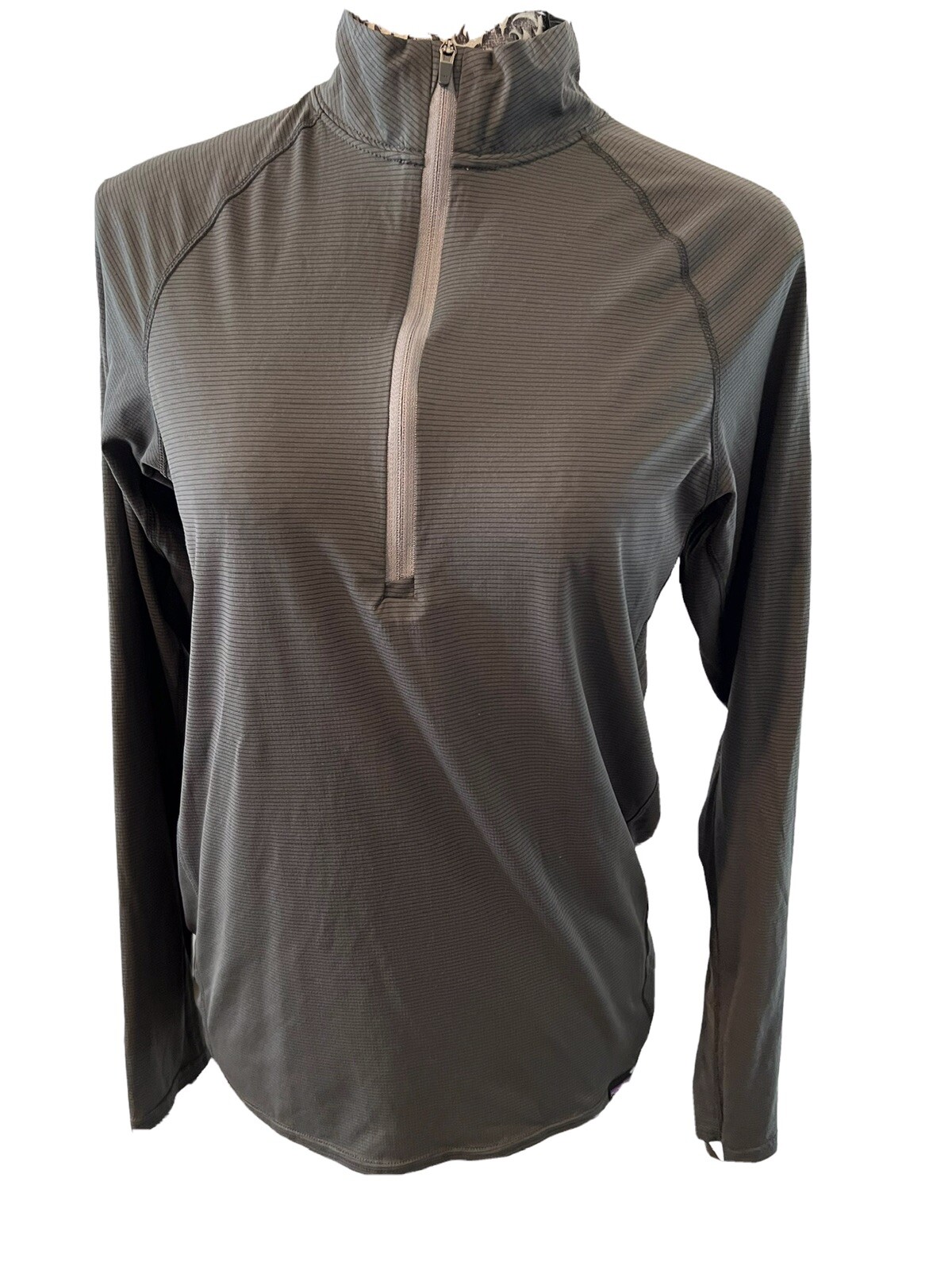 Patagonia Gray Capilene Lightweight Base Layer Top 1/… Gem
