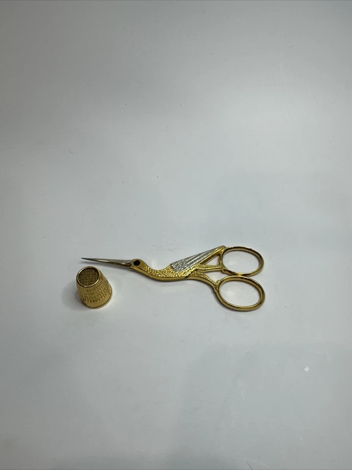 Vtg Qualitat Solingen Vergoldet Gold Plated Dore. Scissors and Thimble - Image 3 of 3