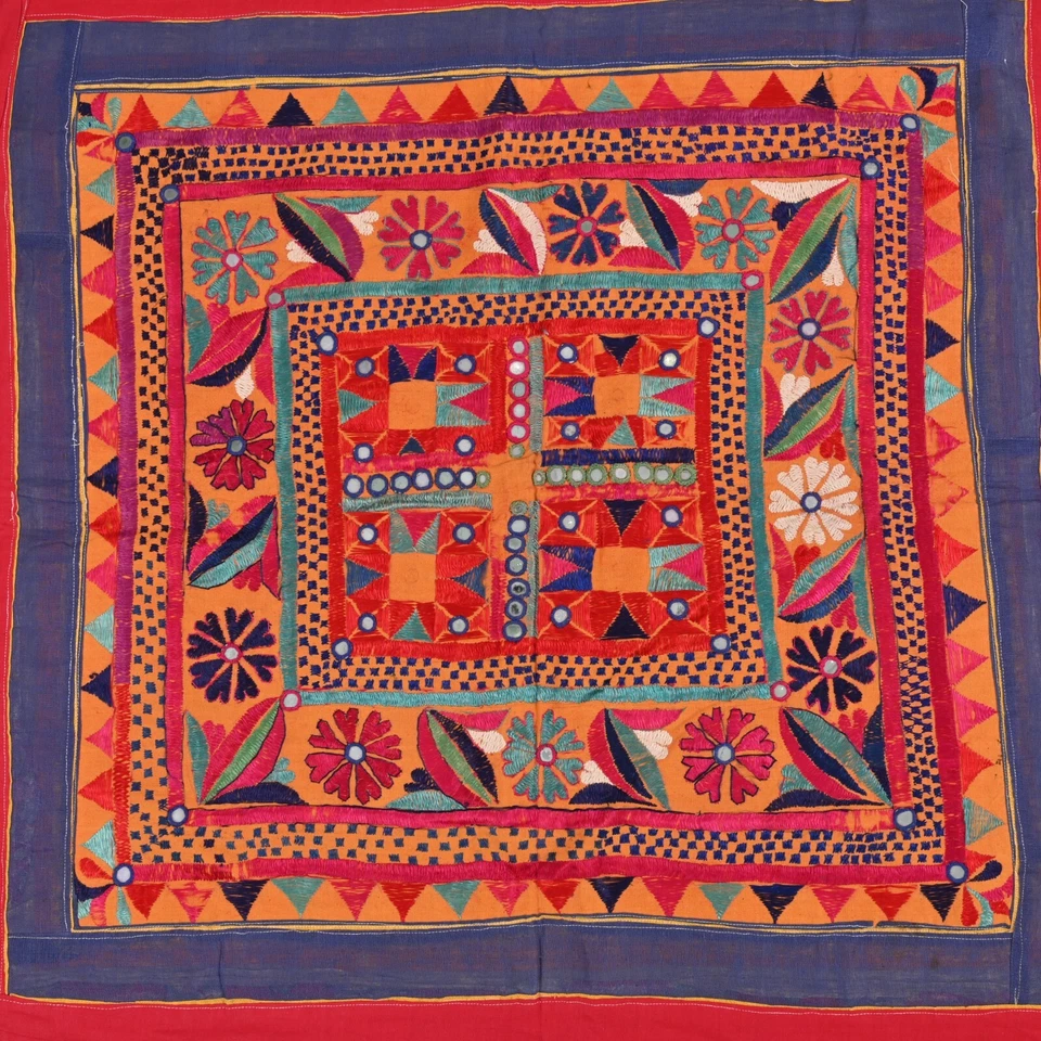 Cotton Floral Wall Hanging Vintage Embroidery Mirror Work Wall Tapestry 3 x 3 ft - Image 3 of 4