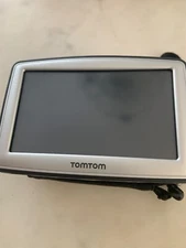 TomTom XL 350 - Customized Maps Automotive Mountable