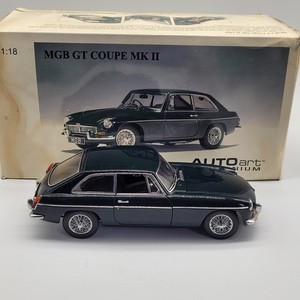 MGB GT autoart 1 18 | eBay
