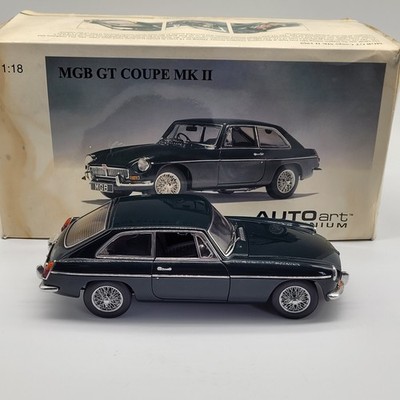Autoart Millennium 1/18 Scale MGB GT Coupe MkII Boxed Diecast